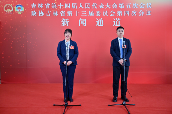 1��26���������f(xi��)����ʡ��ʮ����ί�T�����ĴΕ��hί�Tͨ�������S����(��һ)�ش�ӛ���ᆖ�� ���� �z