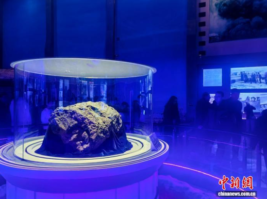 �ο��څ��^������һ̖(h��o)���Eʯ�������W�� ���z